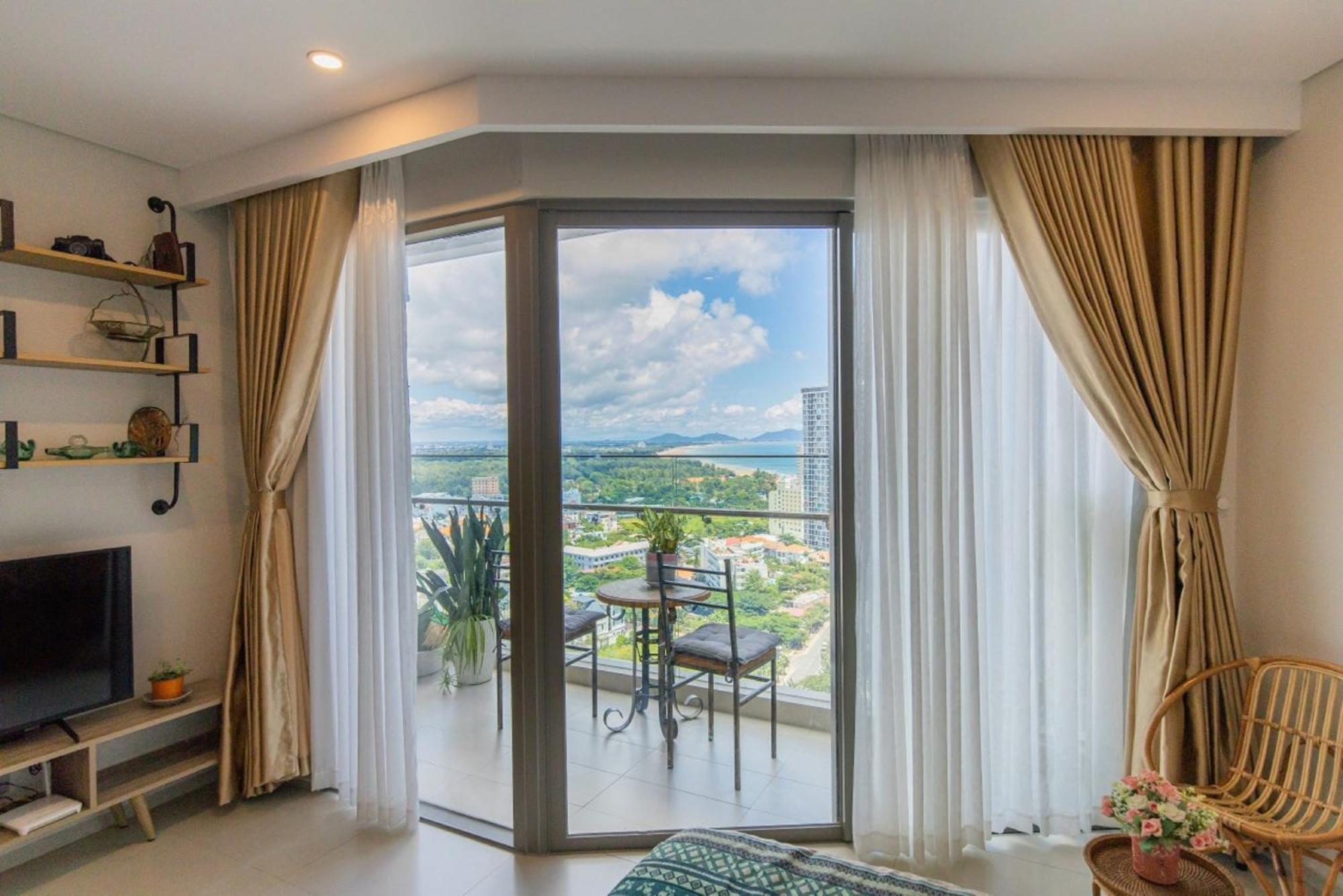 Trong's - The Song Condotel Apartment